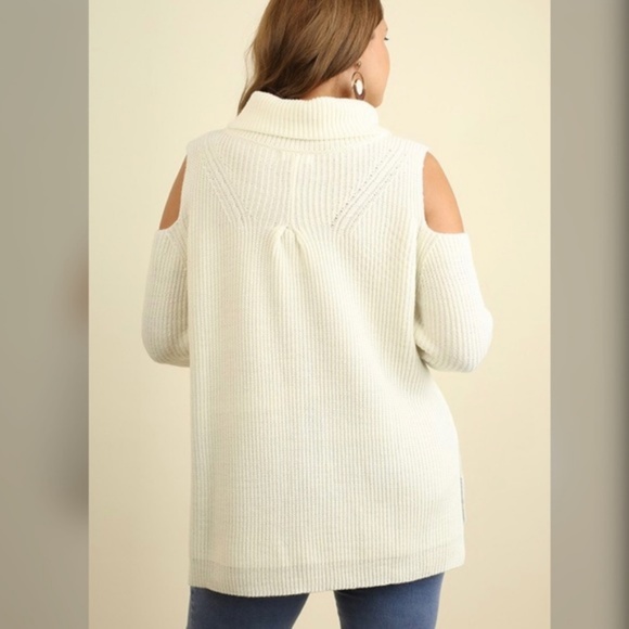 Gorgeous Cream Sweater - Picture 3 of 3